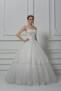 Sleeveless Floor Length Beading and Lace Lace Up Bridal Gown with White