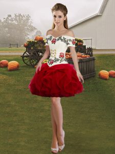 Amazing Off The Shoulder Sleeveless Lace Up Wine Red Tulle