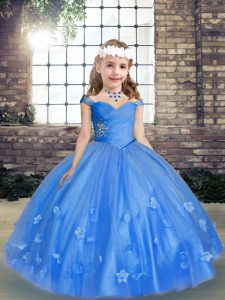 Best Blue Sleeveless Floor Length Beading and Hand Made Flower Lace Up Pageant Dresses