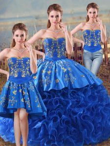 Low Price Sleeveless Fabric With Rolling Flowers Floor Length Lace Up Sweet 16 Dresses in Royal Blue with Embroidery and Ruffles