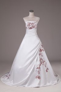 Popular Sleeveless Satin Brush Train Lace Up Wedding Dress in White with Embroidery