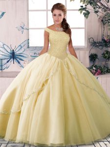 Custom Design Yellow Tulle Lace Up 15 Quinceanera Dress Sleeveless Brush Train Beading