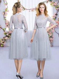 Tea Length Grey Dama Dress for Quinceanera Tulle Half Sleeves Lace and Belt