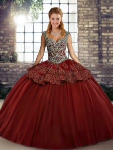 Sumptuous Wine Red Straps Lace Up Beading and Appliques Quince Ball Gowns Sleeveless