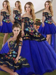 New Style Off The Shoulder Sleeveless Tulle Quinceanera Gowns Embroidery Lace Up