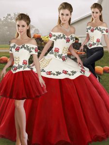 Sleeveless Organza Floor Length Lace Up Sweet 16 Dresses in White And Red with Embroidery