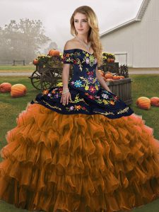 Free and Easy Sleeveless Embroidery and Ruffled Layers Lace Up Sweet 16 Dress