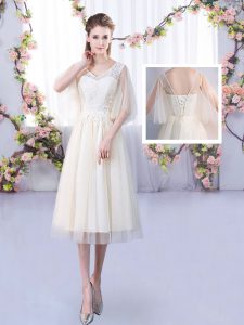 Dramatic V-neck Sleeveless Bridesmaid Dresses Tea Length Lace Champagne Tulle
