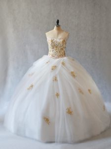 Glittering Sleeveless Tulle Brush Train Lace Up Quinceanera Gowns in White with Appliques