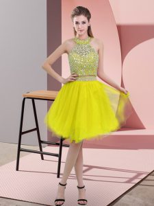 Yellow Sleeveless Beading Knee Length Dress for Prom