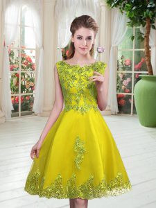 Best Selling Knee Length A-line Sleeveless Yellow Green Prom Party Dress Lace Up