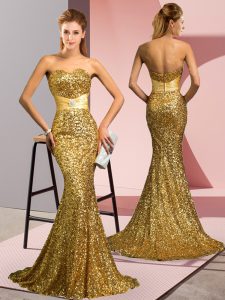 Customized Gold Sleeveless Beading Zipper Dress for Prom