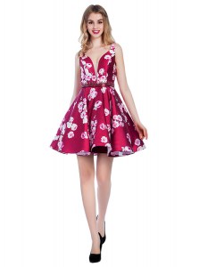 New Style Multi-color Satin Backless Cocktail Dresses Sleeveless Knee Length Pattern