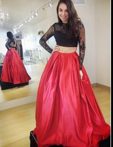 Red High-neck Neckline Lace Evening Dress Long Sleeves Backless