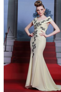 Enchanting Mermaid Light Yellow Cap Sleeves With Train Embroidery Side Zipper Prom Evening Gown