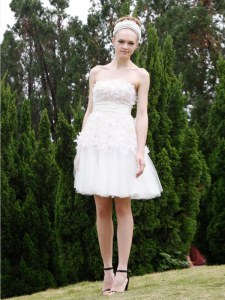 Modern White Sleeveless Organza Zipper Homecoming Dress for Prom and Party