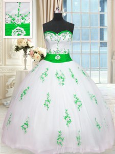 Pretty Sleeveless Floor Length Appliques and Belt Lace Up Ball Gown Prom Dress with White