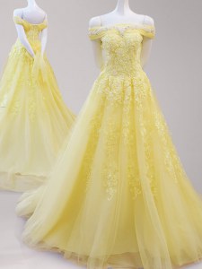 Inexpensive Yellow Lace Up Off The Shoulder Beading and Appliques Dress for Prom Tulle Cap Sleeves