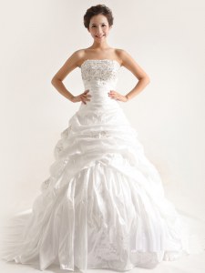 Popular White A-line Taffeta Strapless Sleeveless Beading and Pick Ups With Train Lace Up Wedding Dresses Court Train