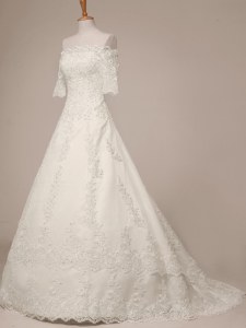 White Lace Zipper Scalloped Half Sleeves Wedding Dresses Sweep Train Lace