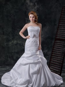 White Mermaid Pick Ups and Hand Made Flower Wedding Gowns Lace Up Taffeta Sleeveless With Train