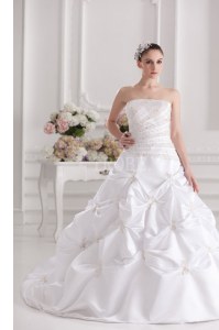 Extravagant White Zipper Wedding Dress Beading and Ruching and Pick Ups Sleeveless Brush Train