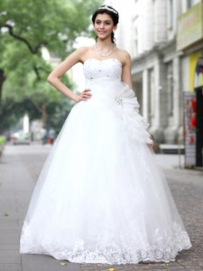 Luxury White Tulle and Lace Lace Up Sweetheart Sleeveless Floor Length Wedding Dress Sequins
