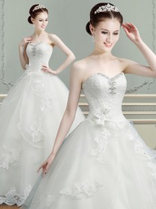 Chic Floor Length White Wedding Dress Sweetheart Sleeveless Lace Up