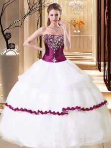 Floor Length Ball Gowns Sleeveless White 15 Quinceanera Dress Lace Up